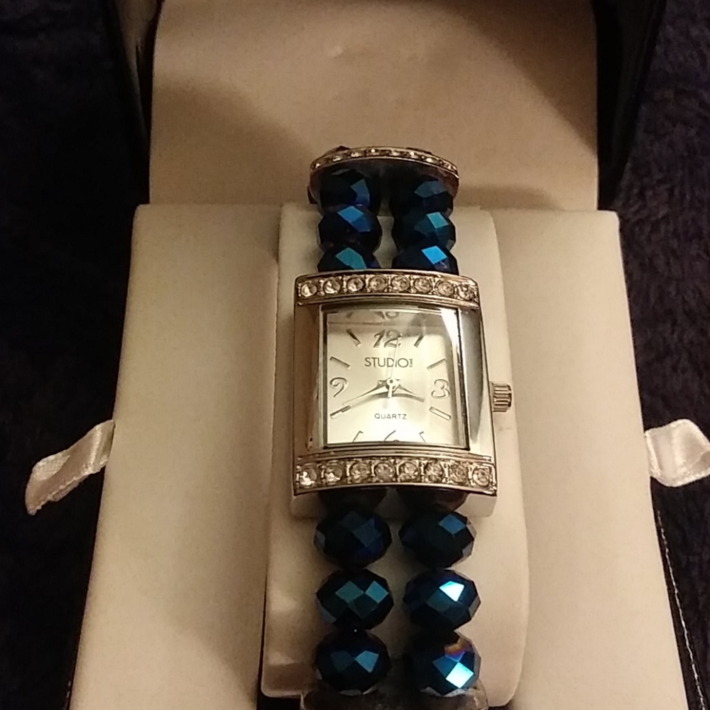 Brand new Woman's studio watch